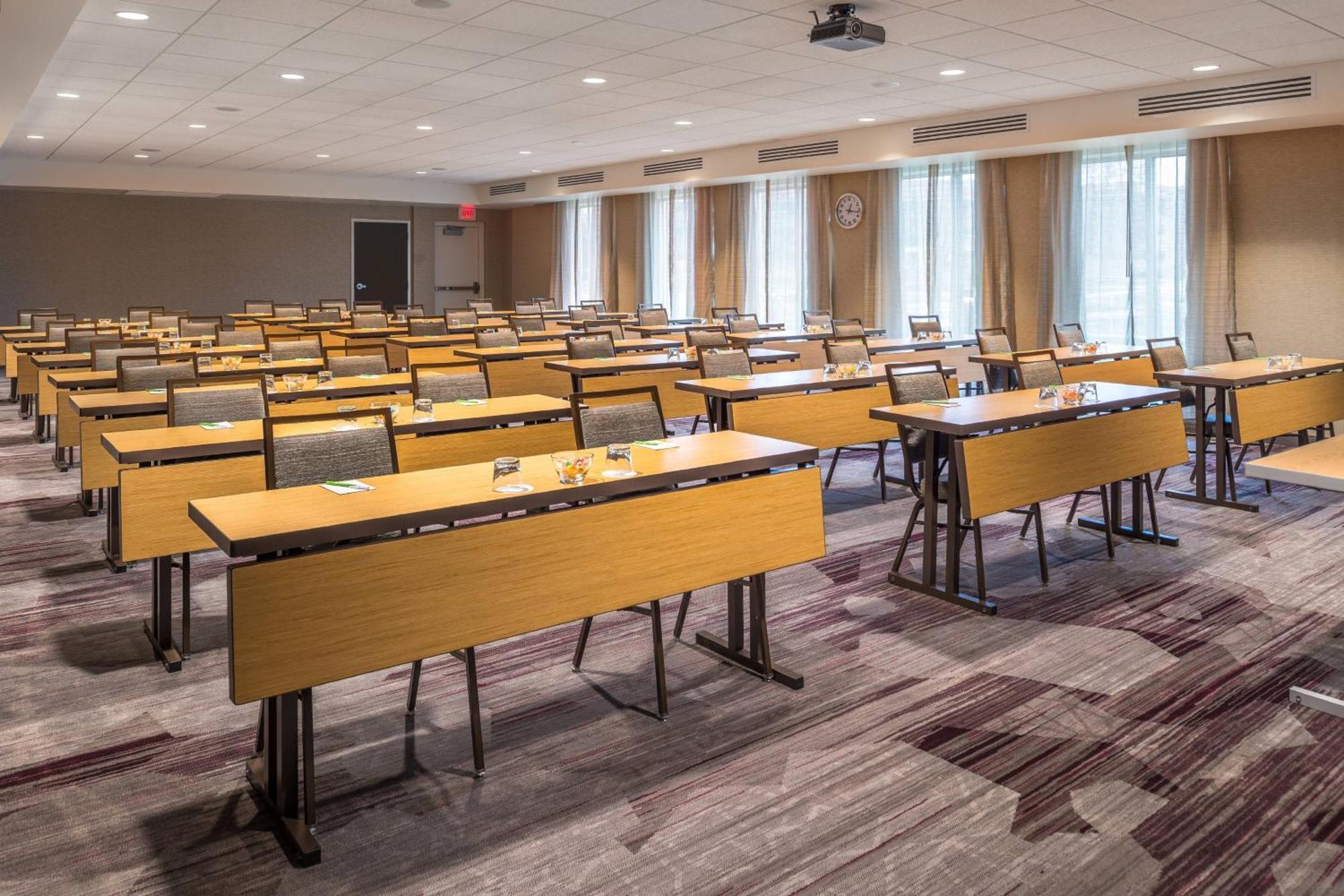 Courtyard By Marriott Detroit Farmington Hotel Farmington Hills Kültér fotó